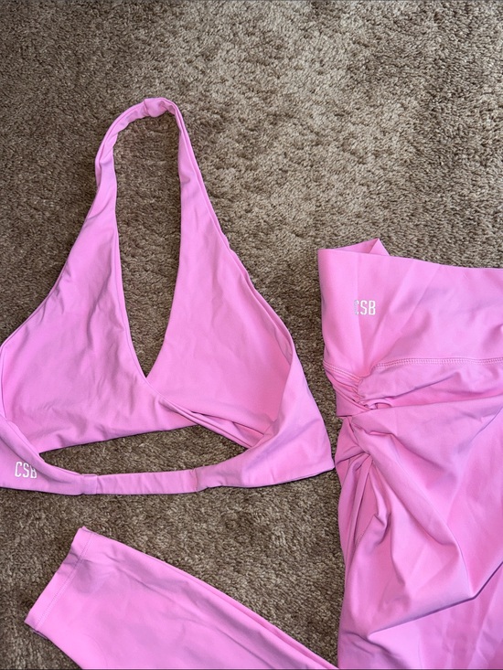 Csb Pants - Women’s Pink High-Waist Leggings and Halter Sports Bra Set